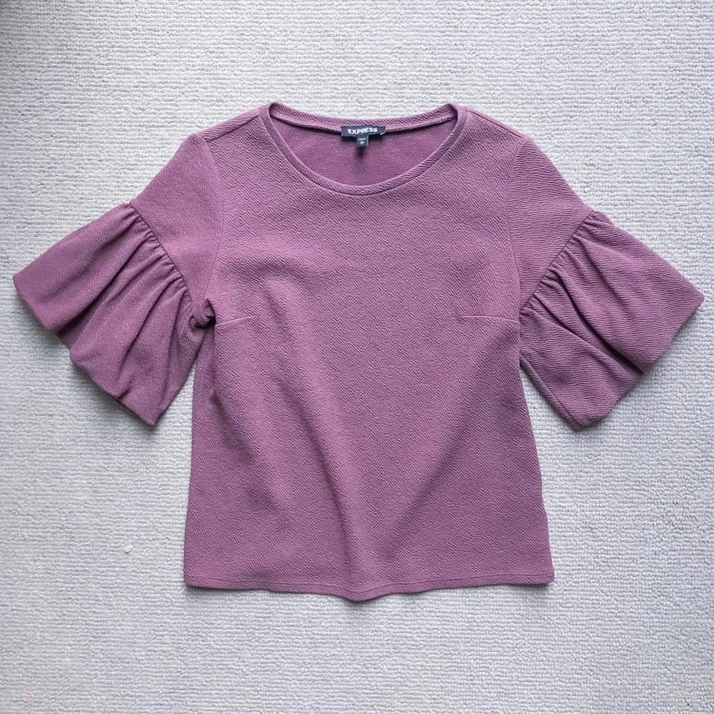 Express Pouf Sleeve Top - size XS